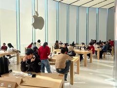 -Apple零售店(新街口店)
