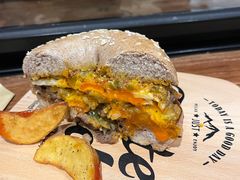 -Catch Bagel(芳草地店)