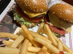 -The Habit Burger Grill 哈比特汉堡(复兴soho店)
