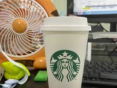 -星巴克(西安曲江银泰店)