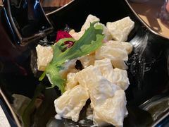 -穹六人间 people 6(岳阳路店)