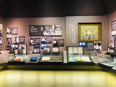 -上海市龙华烈士陵园