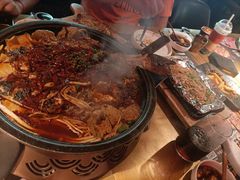 -吞鱼兽麻辣烤鱼(万达店)