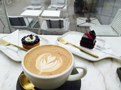 -UNI UNI(环亚凯瑟琳店)