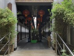 门面-唔呶喔哩酒家(生产街店)