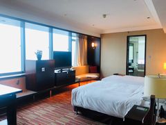 -上海龙之梦万丽酒店