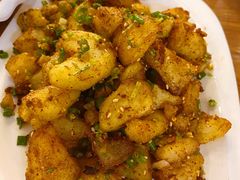 渣渣土豆-三猫黑鱼花(南大店)