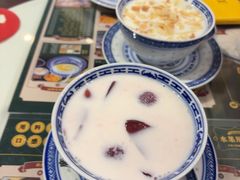 -广信牛奶甜品世家(台东店)