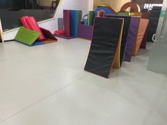 -玩胜青少儿体能(福田侨香中心)