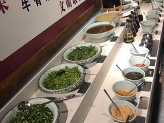 自助调料区-食潮汕头鲜牛馆(望京保利店)