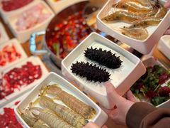 -来龍儿鲜切牛肉自助老火锅