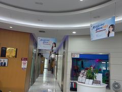-雅悦齿科(顾村公园店)