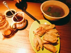 -锅贴王小吃(南大街店)