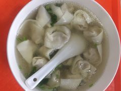 -周震馄饨