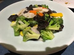 -金狮麟·新豫菜(金码大厦店)