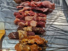 -喜悦小串丹东小黄牛海鲜烧烤大排档(民主广场店)