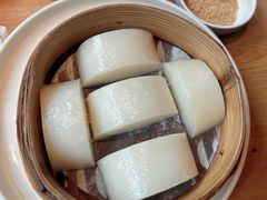 -荣家黄鱼面(南京西路店)