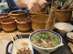 -云阿蛮云南生烫牛肉米线(奉贤路店)