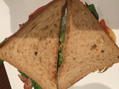 -星巴克臻选(深圳华强北茂业店)