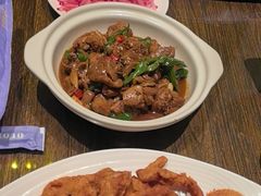 -泉畔人家·老济南经典鲁菜(大明湖店)