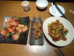 -隔壁老王·家常云南菜(花巷店)