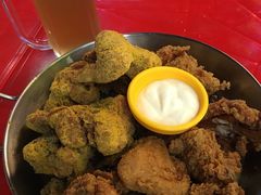 -BHC炸鸡(明洞总店)