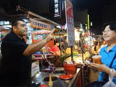 -六合夜市