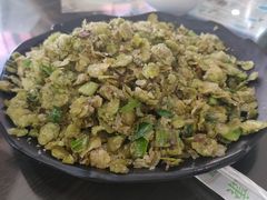 炒榆钱-壹阁胡羊焖饼(特色小吃街店)