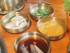 -江南本家韩国料理(太古仓中船汇店)