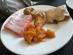 -圣丰索菲特·2 On 988 Café 自助餐厅