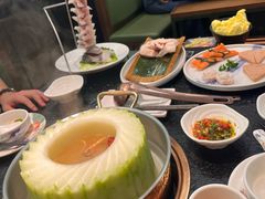 -得意咚瓜·顺德鱼生·冬瓜火锅(深圳首店)