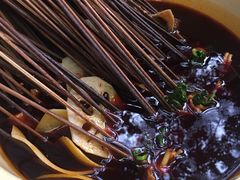 -拈签一笑黄牛肉辣卤串串