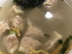 虾肉小馄饨-王家沙点心店(南京西路总店)