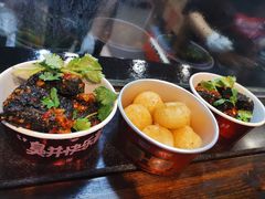 -黑色经典臭豆腐·湖南特产(太平街口店)