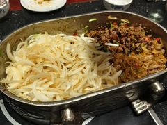 牛上脑配洋葱-徐师傅太子锅(龙泽路店)