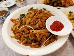干炒牛河-粤·向群饭店(龙津东路总店)