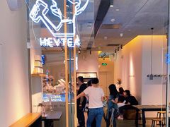 -喜茶(上海兴业太古汇店)