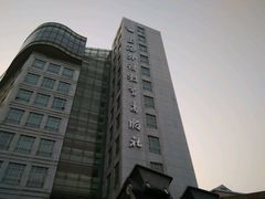 -上海外国语大学(虹口校区)