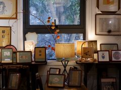 内景-邊城書店