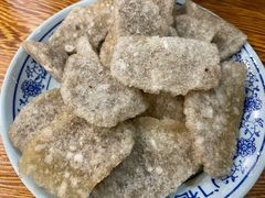 老北京炸灌肠-门框胡同百年卤煮(新街口店)