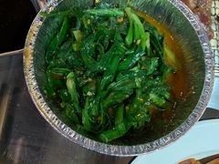 -马路牙子地桌烤肉(工体店)