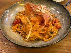 三文鱼罗勒番茄扁面-HELLO 27 意面·沙拉·帕尼尼