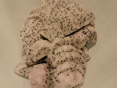 -乌兰湖畔草坪轻奢营地