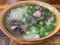 -正宗李家土鸡米线店