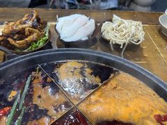 -正南齊北重庆老火锅(光华村直营店)