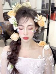 -挪娅婚纱摄影皇家会所