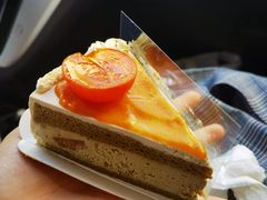 柿子流心红茶蛋糕切角-Pantry's Best派悦坊蛋糕(世纪金源店)