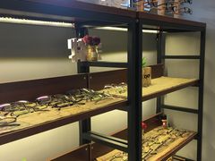 -肆兮眼镜·蔡司·徕卡战略合作店(大坪店)