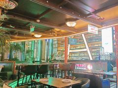 -Famous肥猫墨西哥音乐餐吧(五棵松华熙LIVE店)