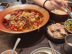 -古都历食南京菜·烤鸭·鸭血粉丝·汤包(南京博物院店)